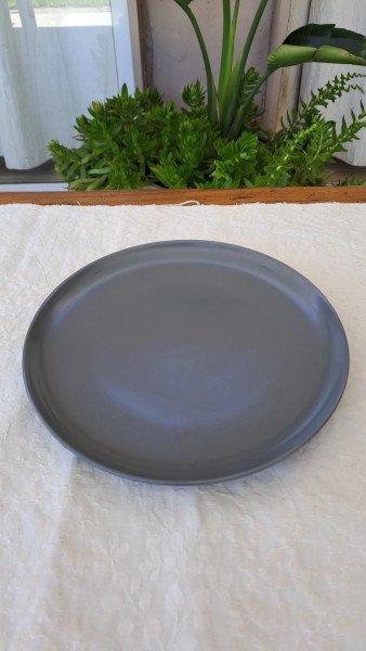 Plato postre gris X1