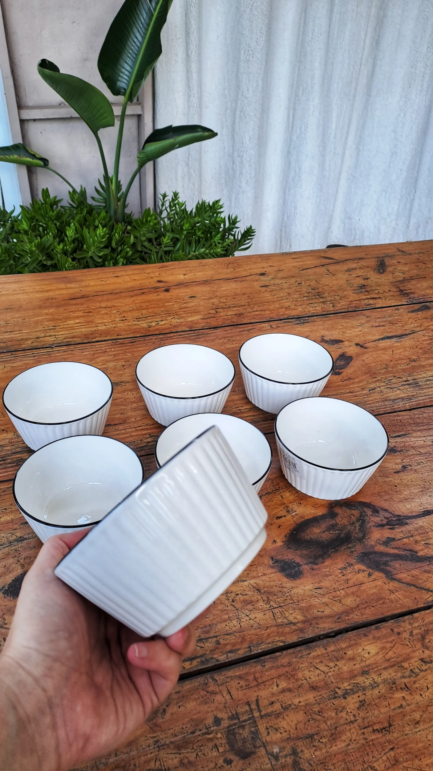 Bowls conicos con borde negro de ceramica x1unid.