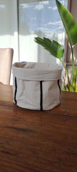 Contenedor tusor rayas negras 20cm x1unid.