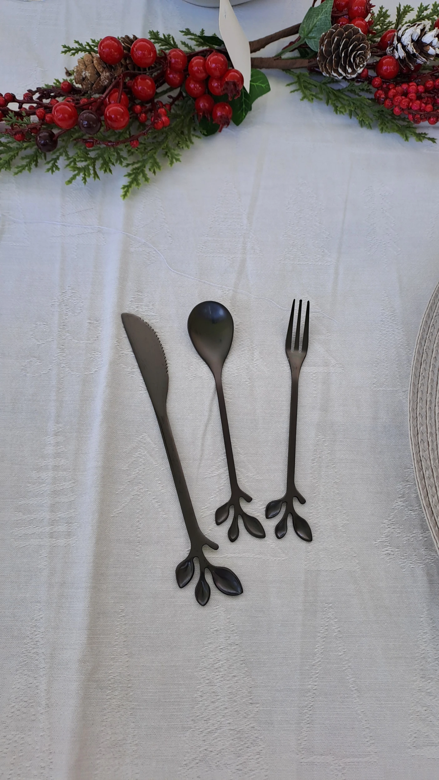 Cuchara de acero negro hojitas X1