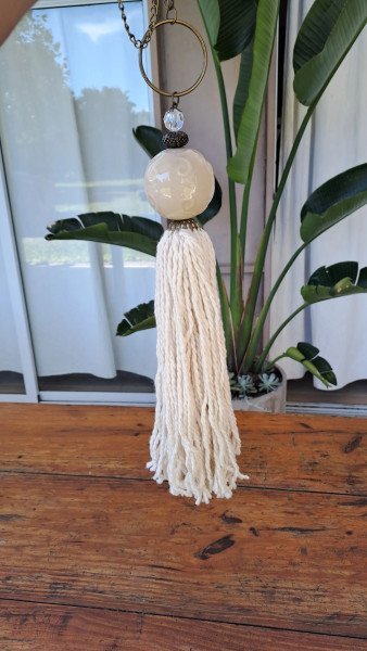 Borla esfera ceramica vison con algodon natural