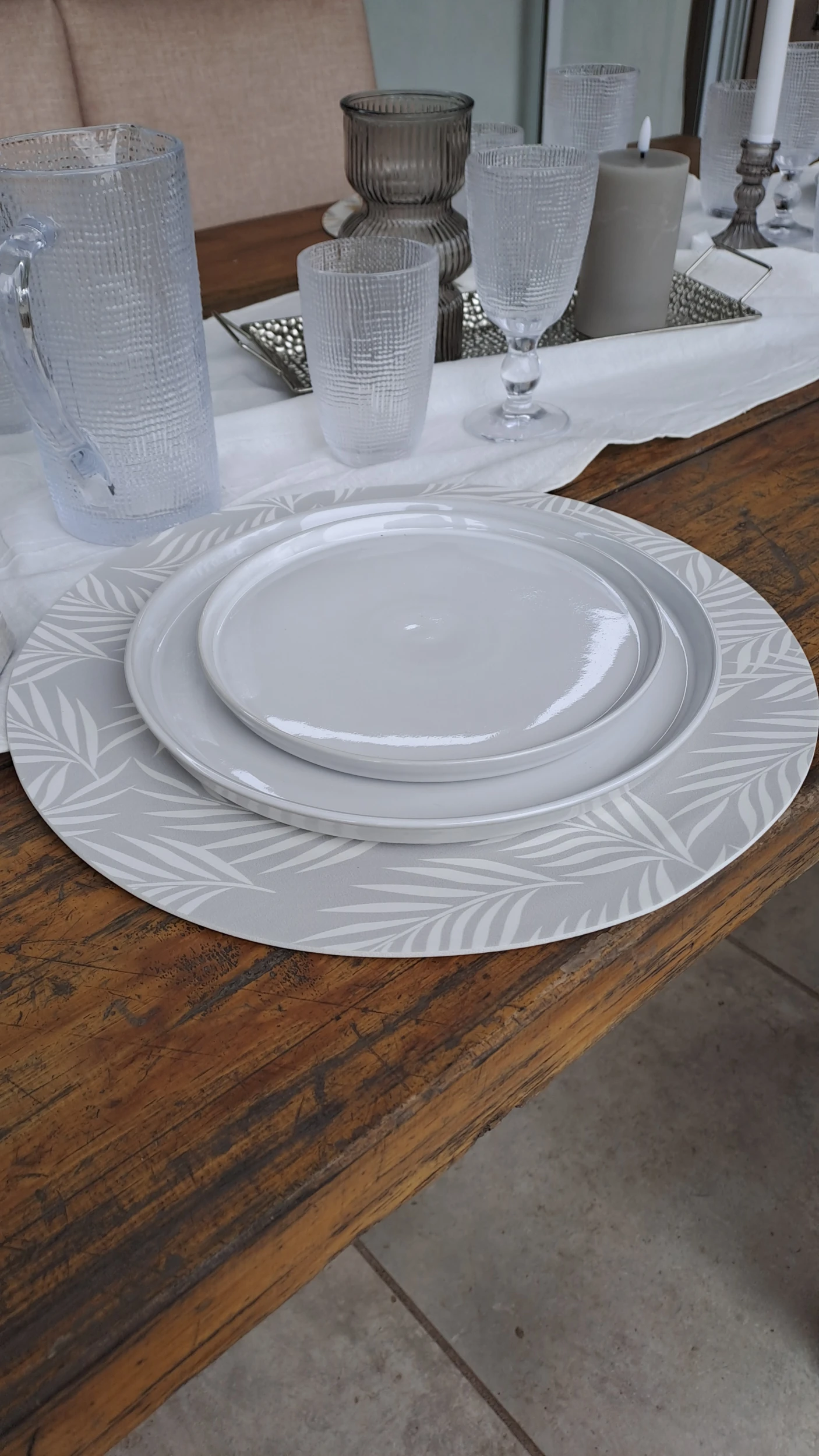 Individual circular de PVC helecho gris x6unid